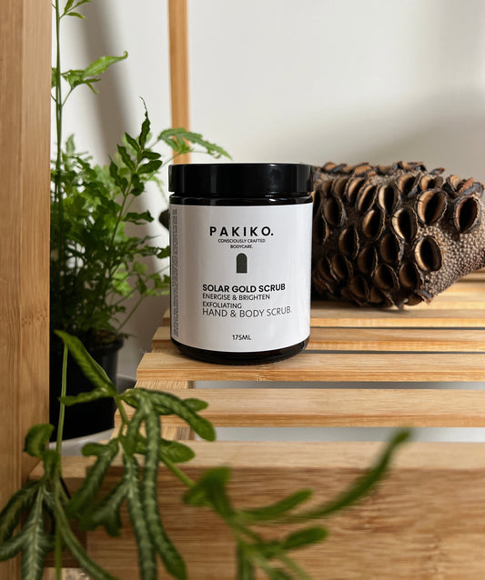 Solar Gold Scrub